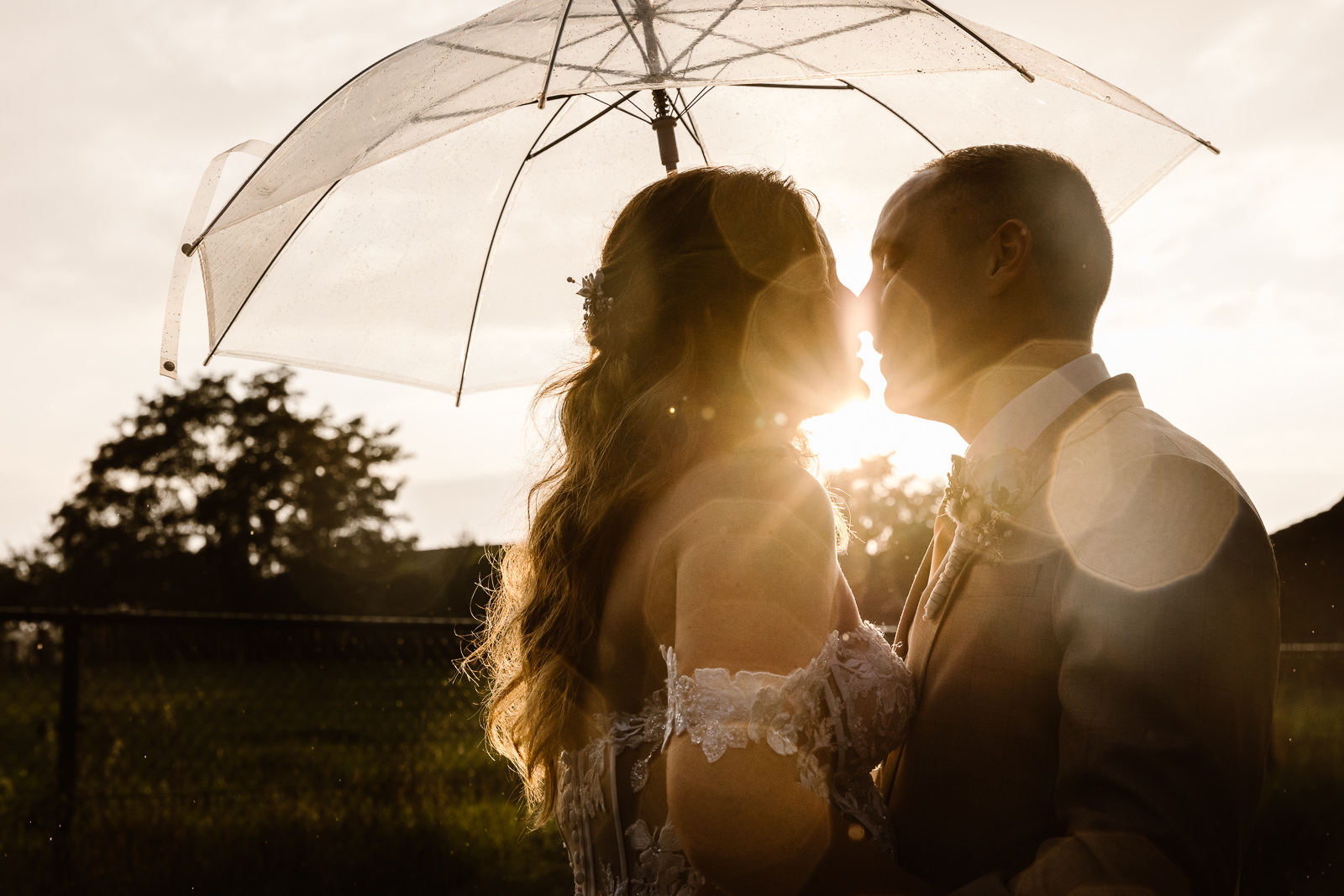 denise-van-duren-trouwfotograaf-koetshuijs-strijbeek-46
